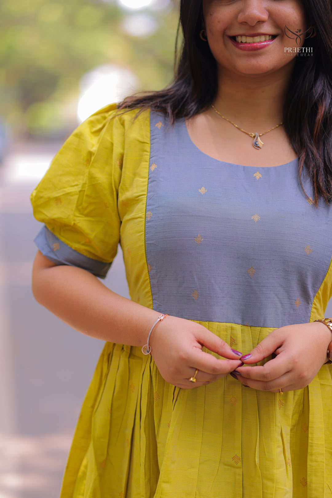 Nora1 Maternity Dress