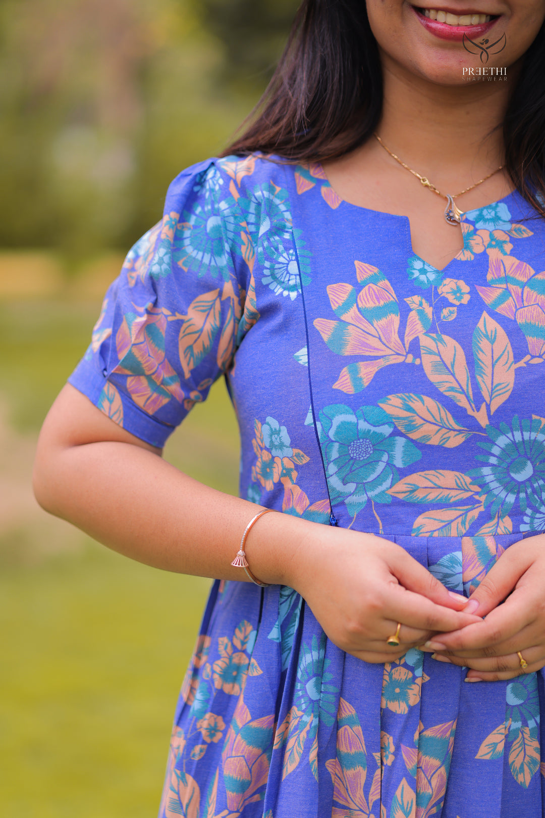 Saru4 Maternity Dress