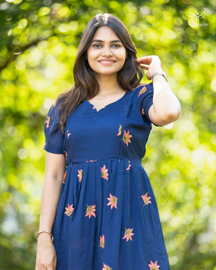 Visali  Maternity Dress (PREORDER-JUNE15)