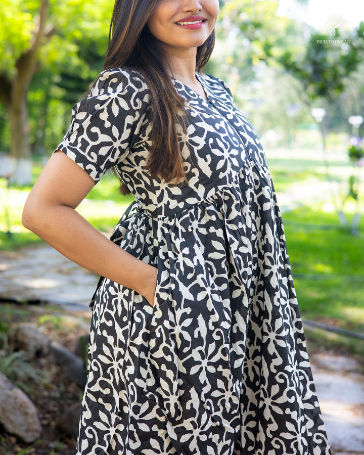 Gaya Maternity Dress with center zip