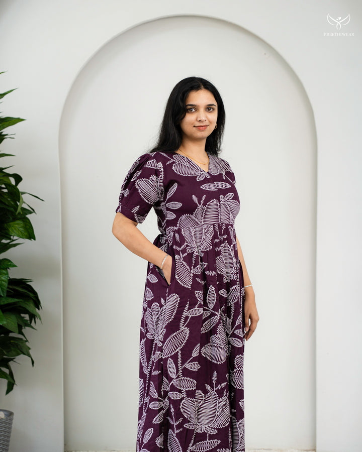 Aishu2  Maternity Dress with center Zip