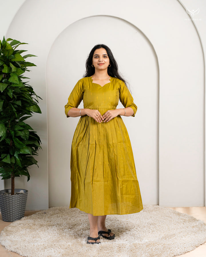 Oviya  Maternity Dress