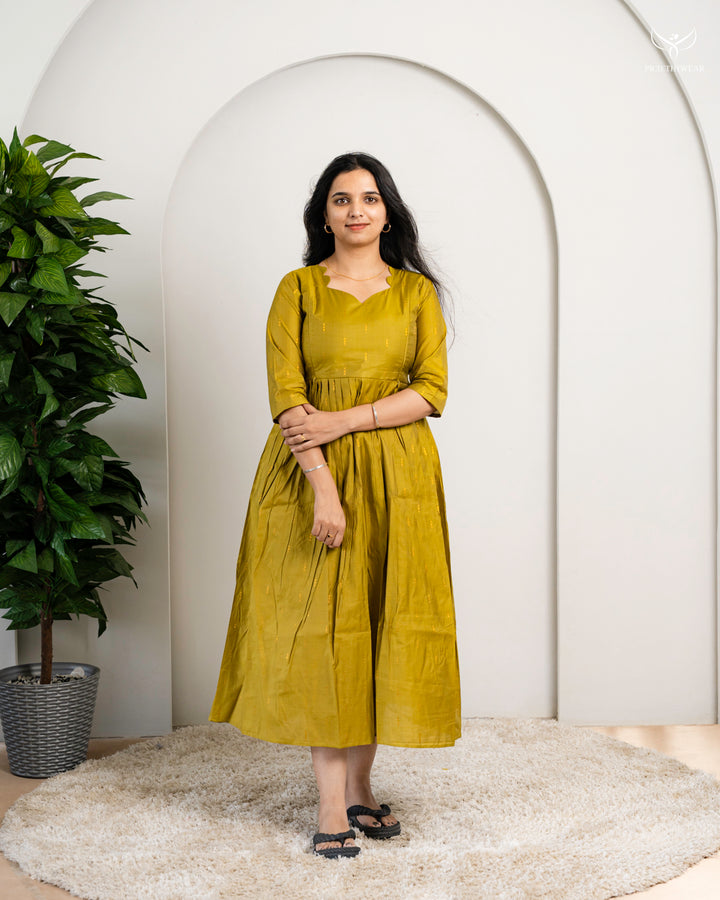 Oviya  Maternity Dress