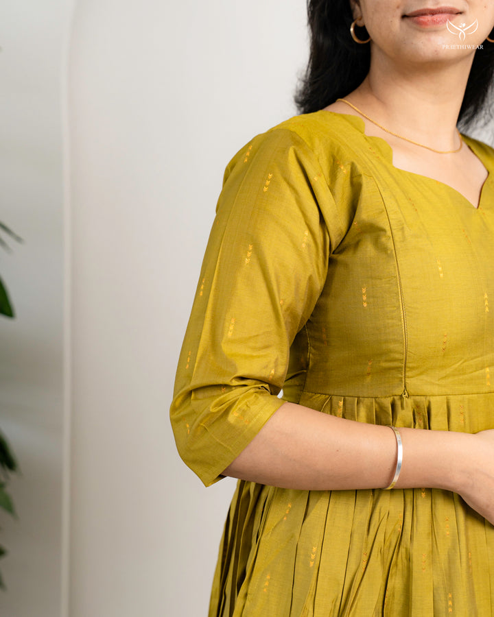 Oviya  Maternity Dress