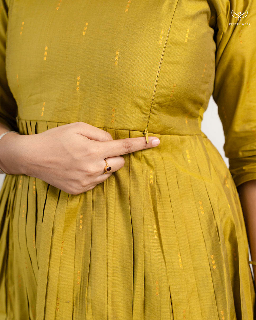 Oviya  Maternity Dress