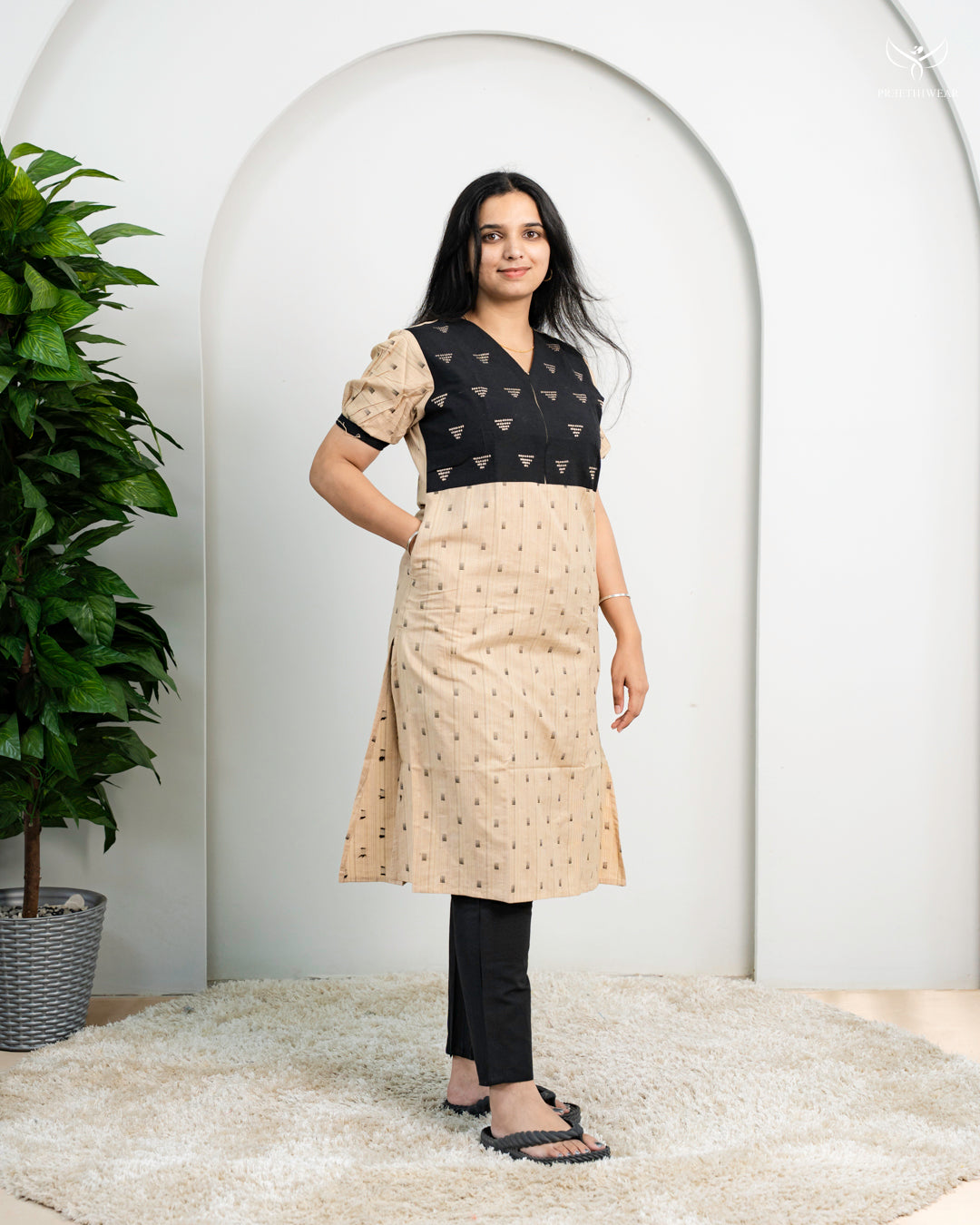 Akriti Maternity Dress with center Zip