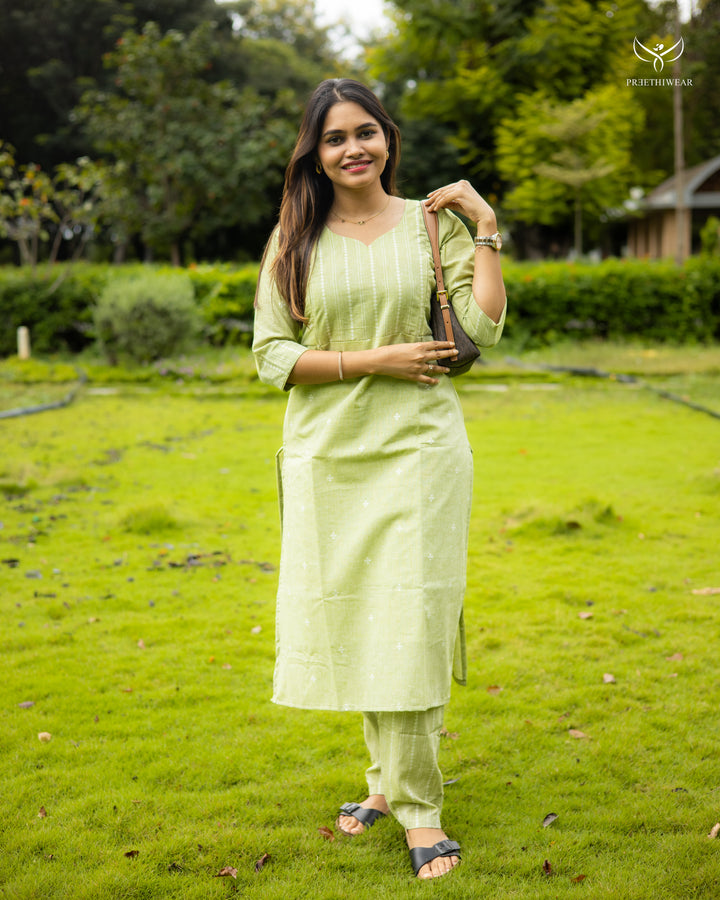 Anbu Maternity Kurthi