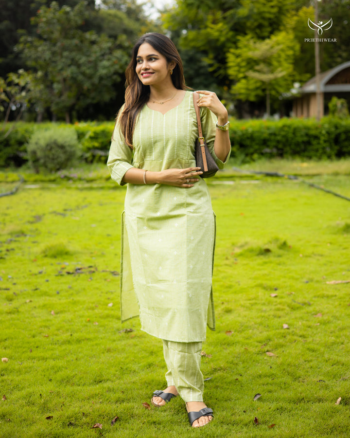 Anbu Maternity Kurthi