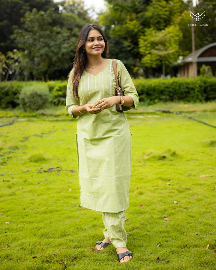 Anbu Maternity Kurthi
