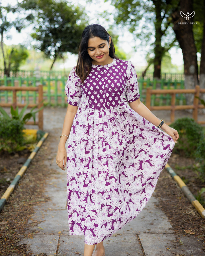 Rishitha Maternity Dress with Center Zip  (PREORDER-JULY16)