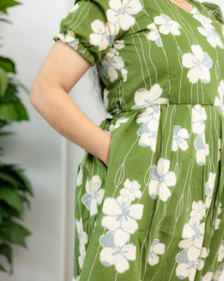 Hema4  Maternity Dress