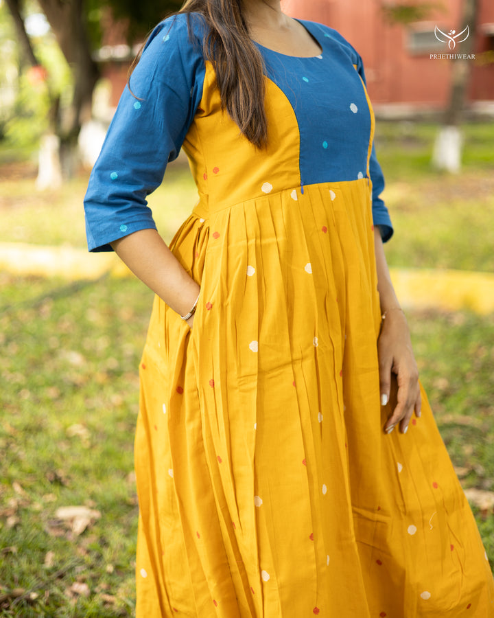 Poovizhi  Maternity Dress
