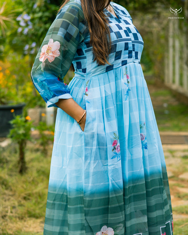 Yasika Maternity Dress with center Zip