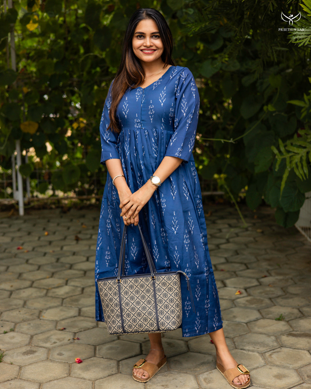 Akhila3  Maternity Dress with center Zip(PREORDER-SEP30)
