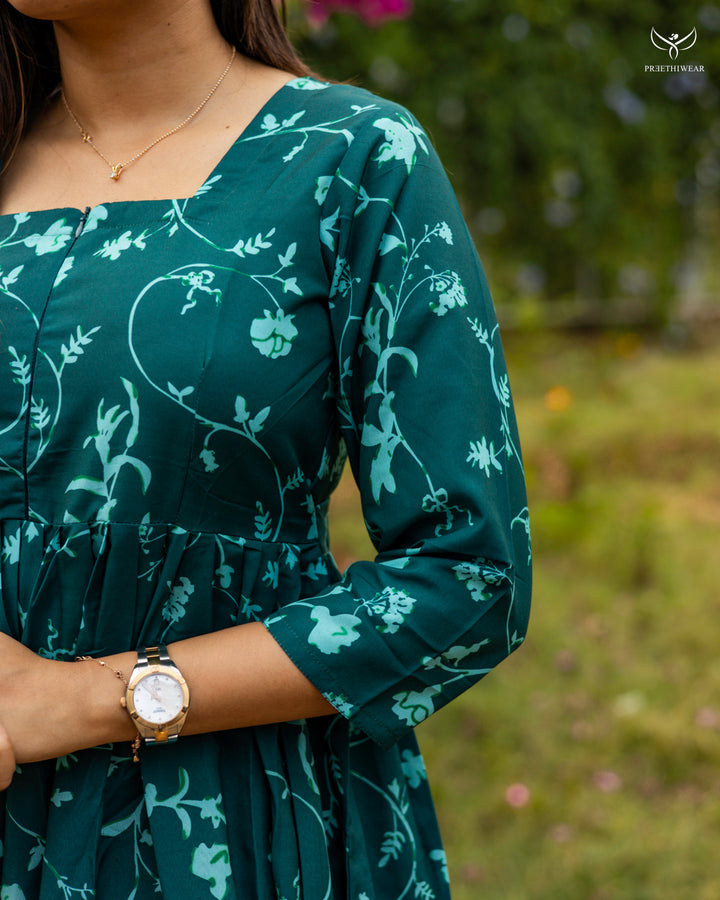 Smita3 Maternity Dress with center Zip