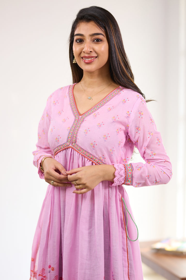 Megha Alia Cut Kurthi