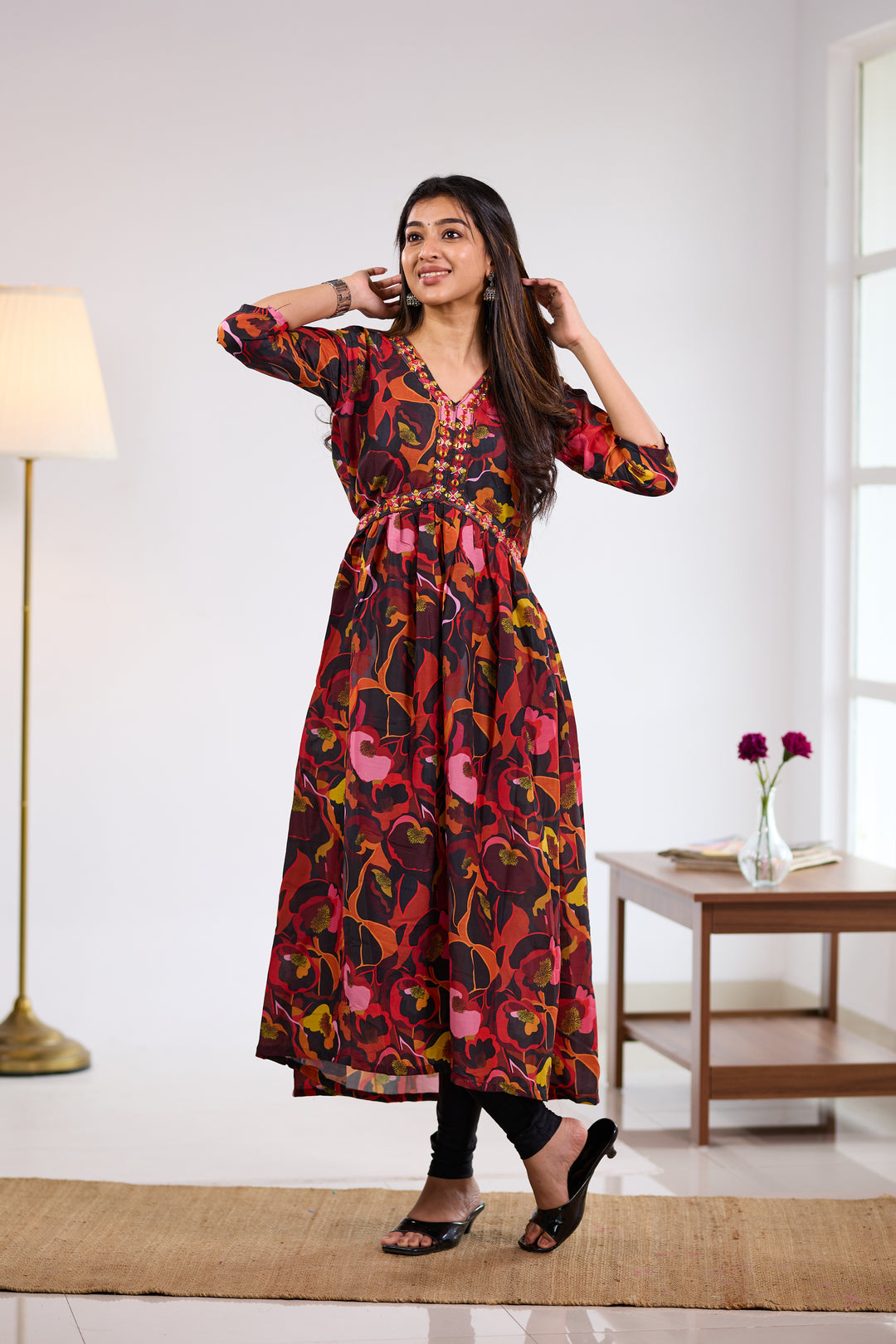 Anisha Alia Cut Kurthi