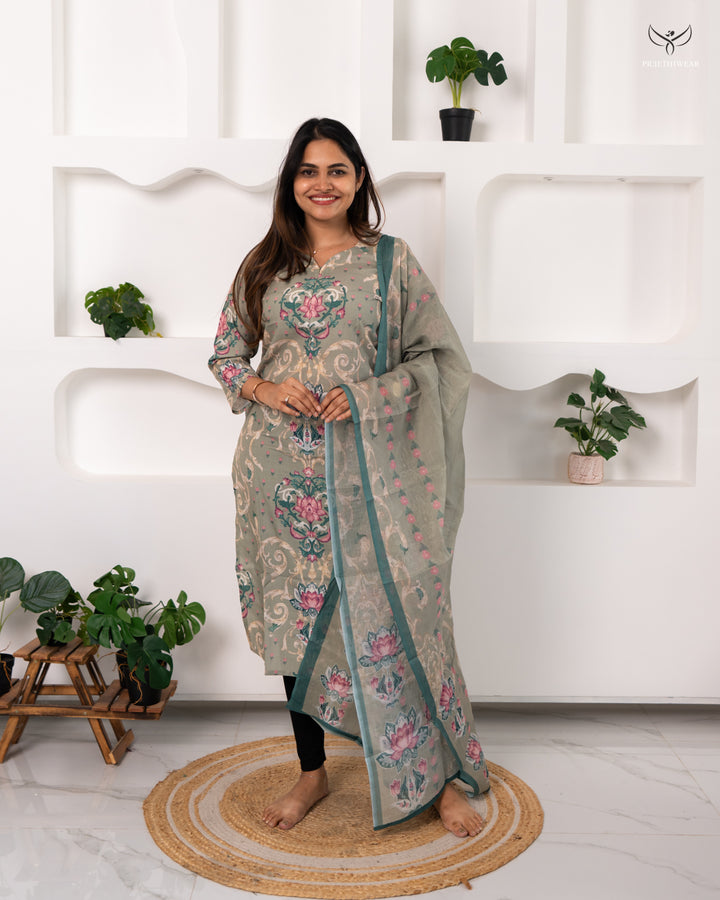 Kirubha Maternity Dress with center Zip
