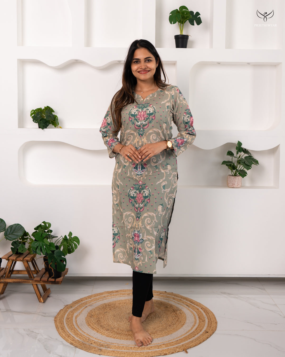 Kirubha Maternity Dress with center Zip