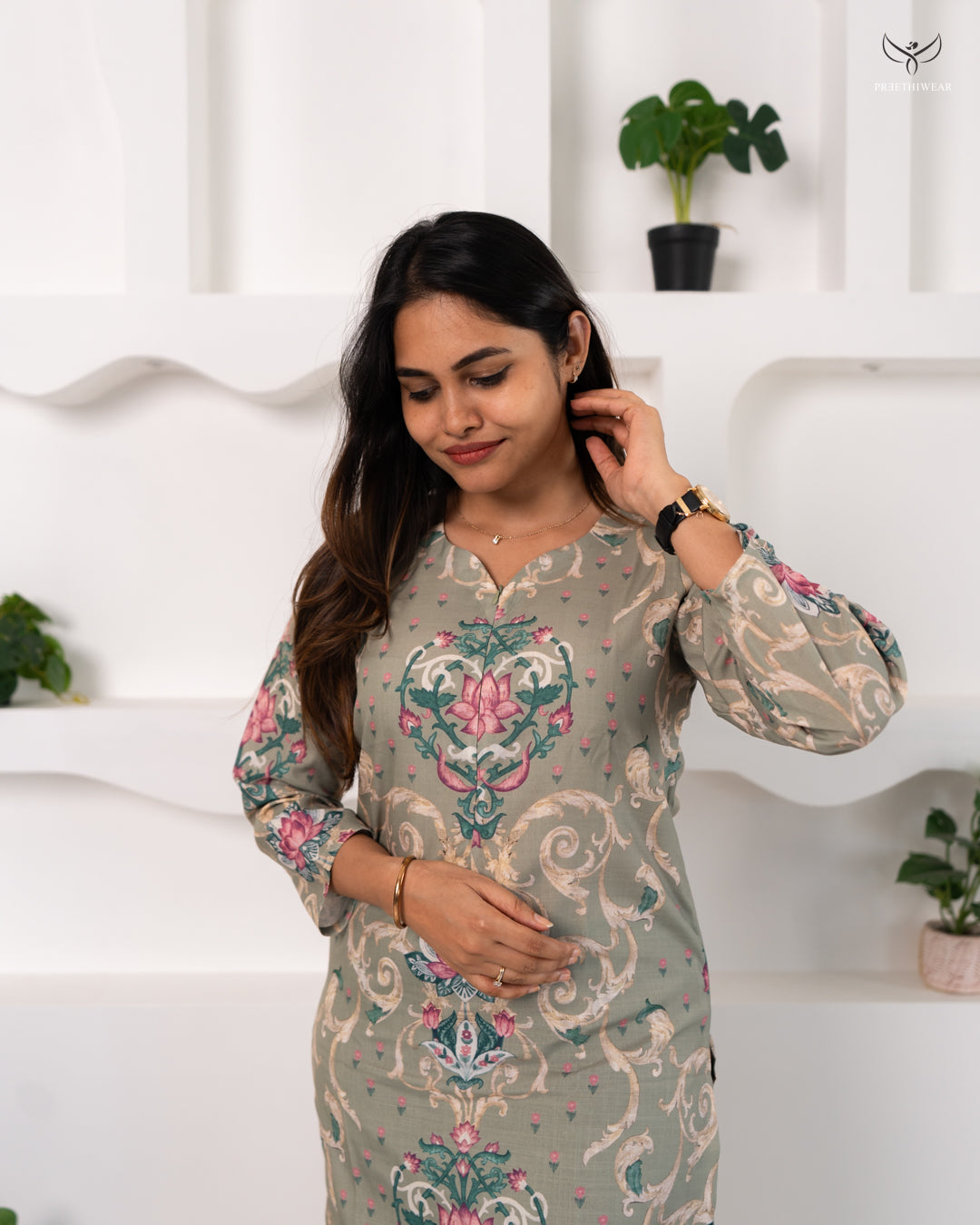Kirubha Maternity Dress with center Zip