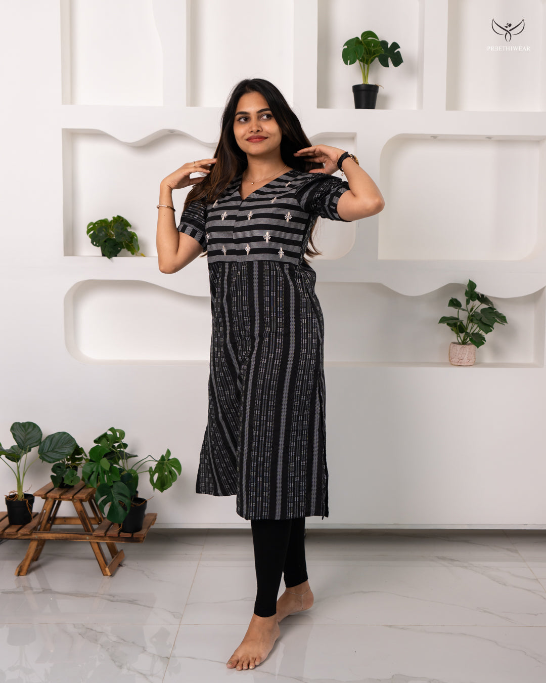 Swarna2 Maternity Dress with center Zip (PREORDER-OCT10)