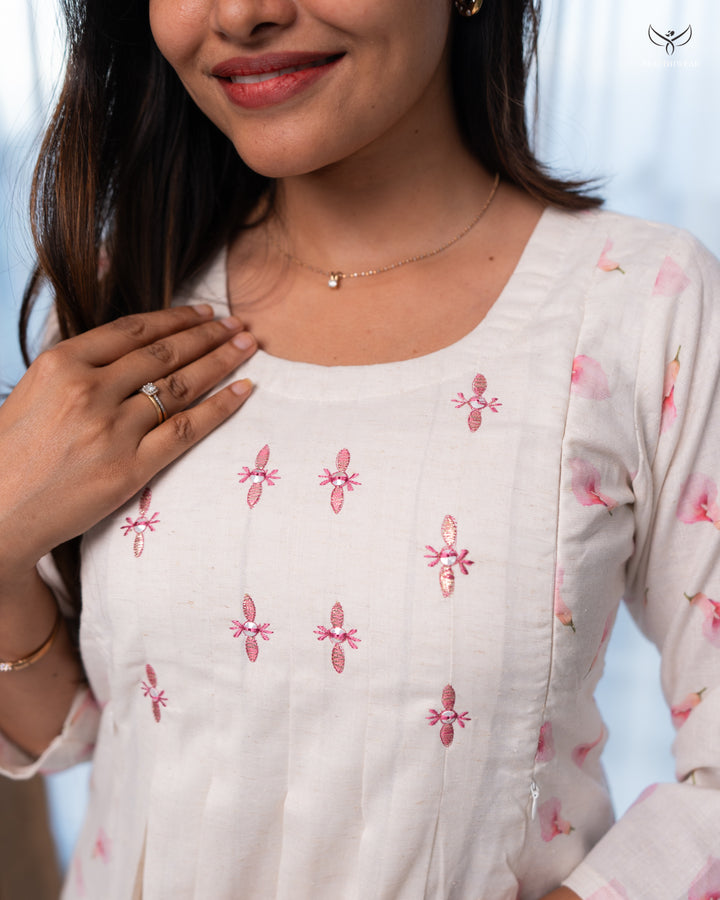 Bharathi3 Maternity Dress(PREORDER-SEP15)
