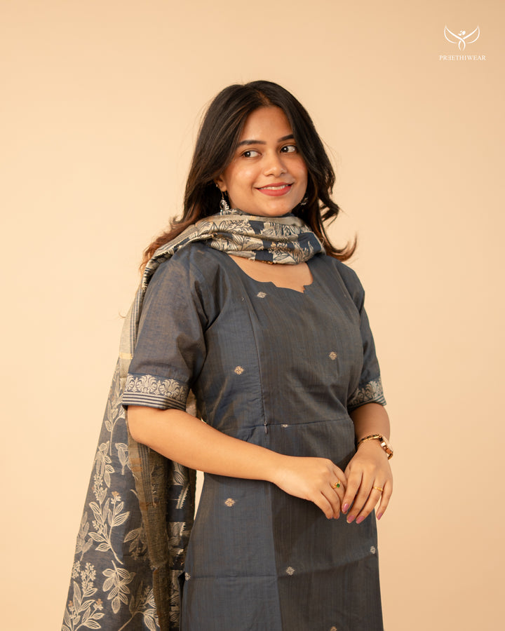 Savija Maternity Dress(PREORDER-SEP1)