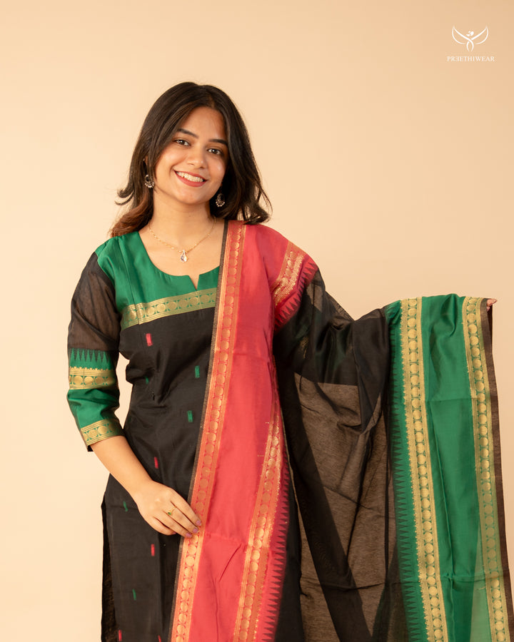 Bhumija Maternity Dress(PREORDER-SEP1)