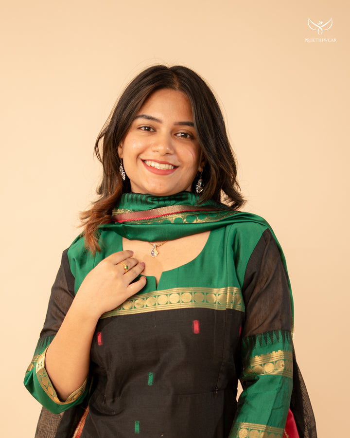 Bhumija Maternity Dress(PREORDER-SEP1)