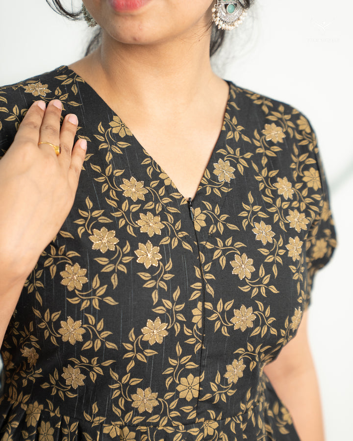 Hasha Maternity Dress with center Zip