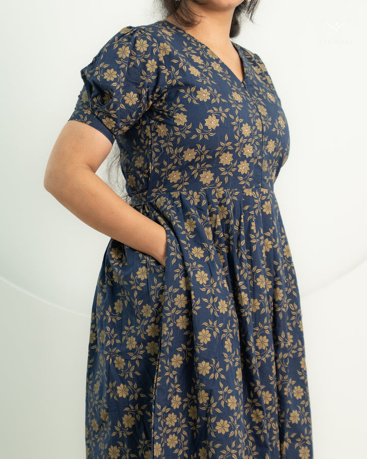 Purani Maternity Dress with center Zip (PREORDER-JULY15)
