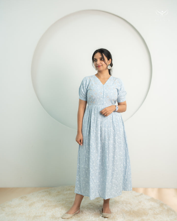 Raksha Maternity Dress with center Zip (PREORDER-JULY15)