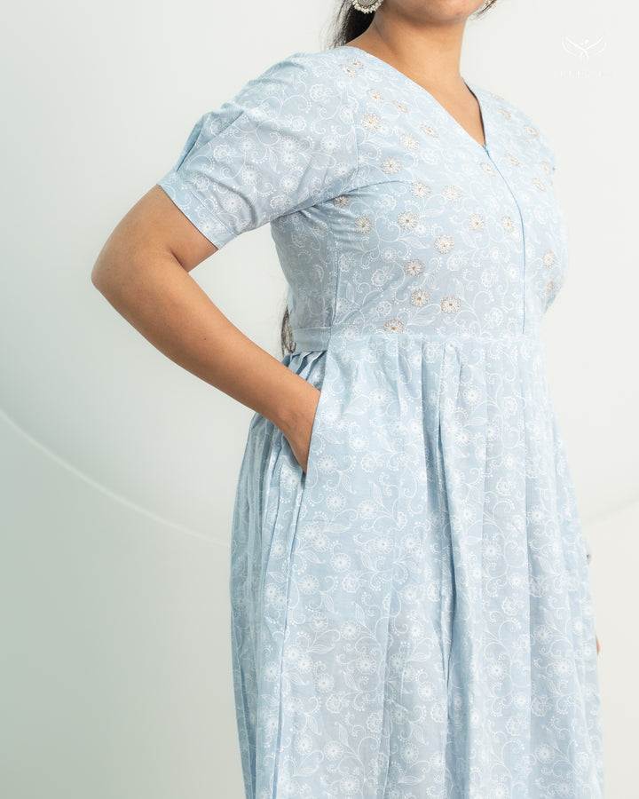 Raksha Maternity Dress with center Zip (PREORDER-JULY15)