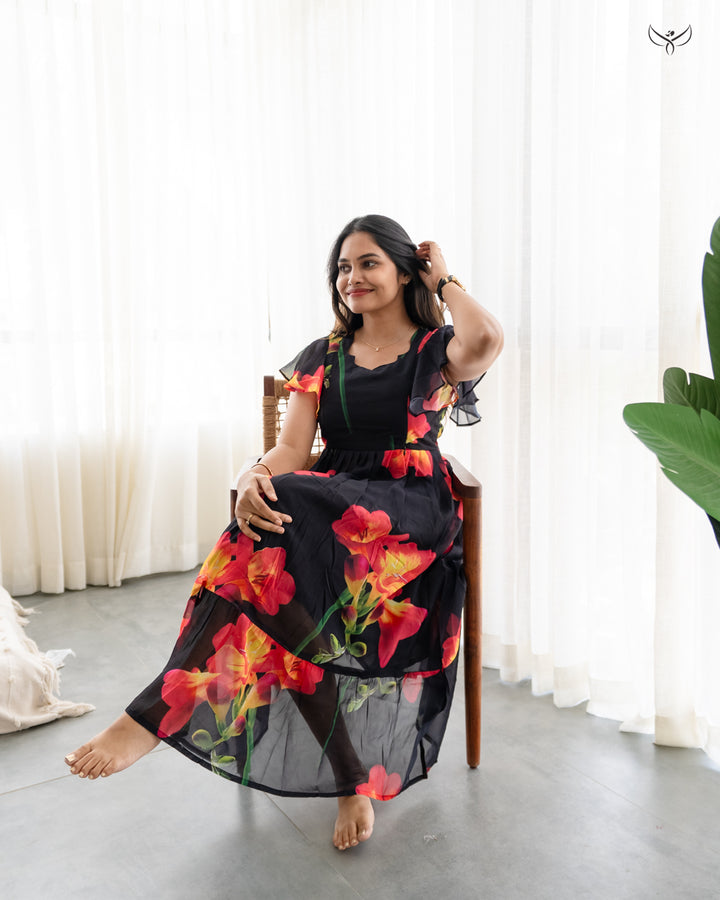 Suraksha Maternity Dress(PREORDER-SEP15)