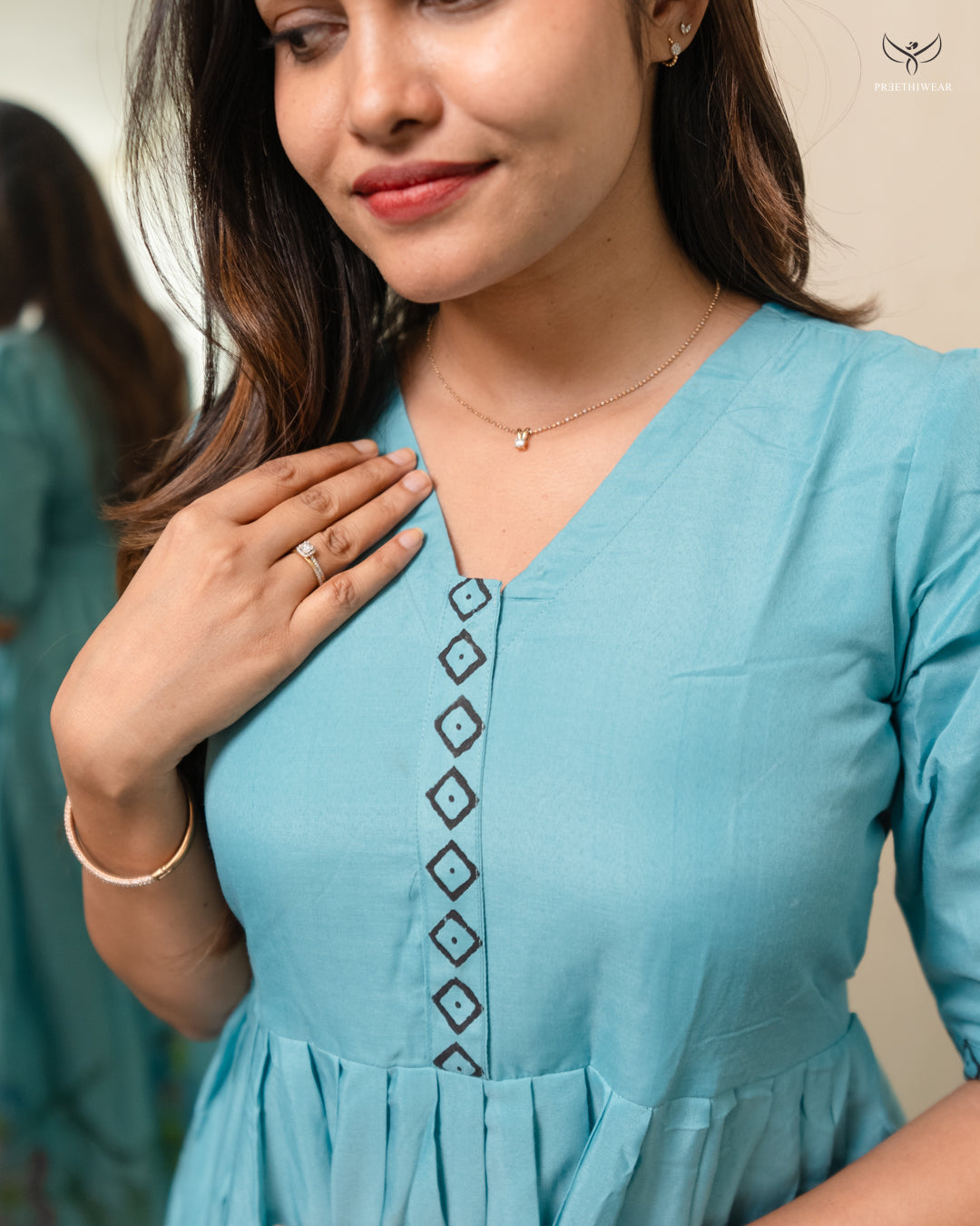 Kasthuri  Maternity Dress with center Zip