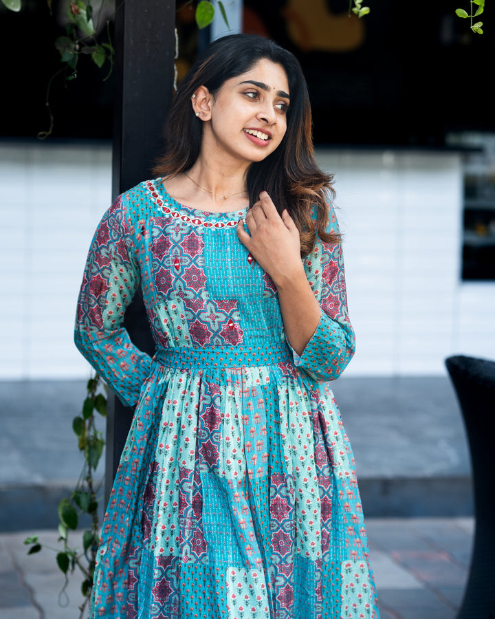 Mahini Kurthi with Belt (Non-maternity)