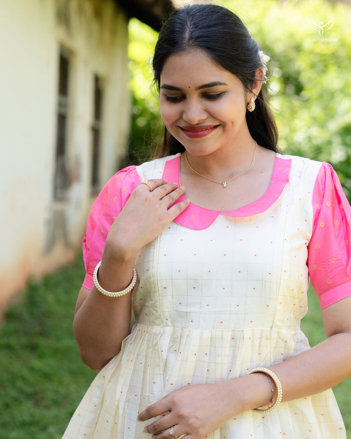 Avanthi Maternity Dress - Onam special