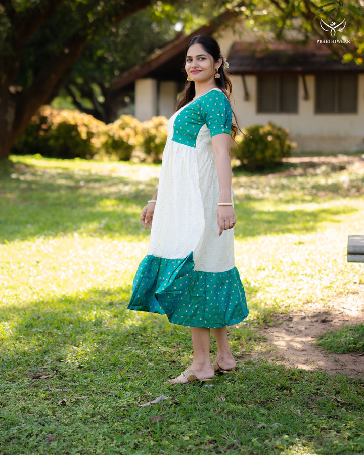 Manthra Maternity Dress - Onam special