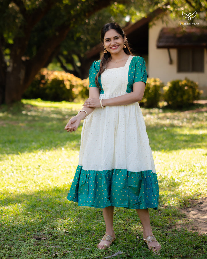 Manthra Maternity Dress - Onam special