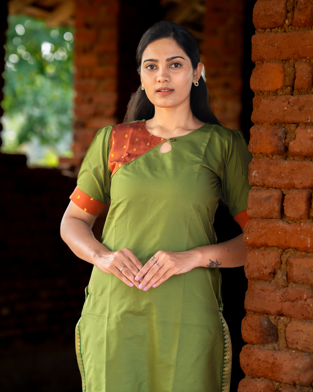 Ishvika Straight kurthi  (Non-maternity)