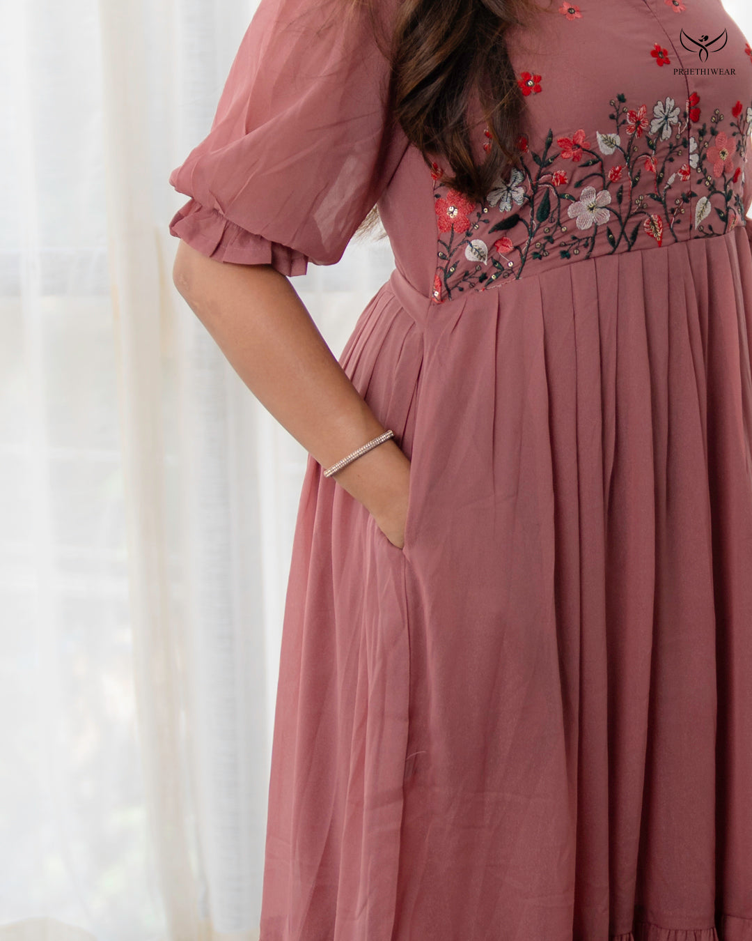 Suha3  Maternity Dress  with center Zip(PREORDER-SEP24)