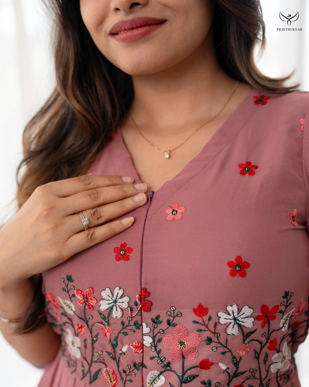 Suha3  Maternity Dress  with center Zip(PREORDER-SEP24)