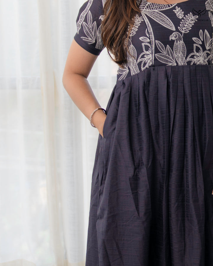 Susi  Maternity Dress  (PREORDER-OCT27)