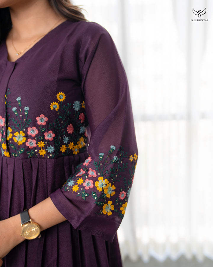 Kiran1   Maternity Dress with center Zip (PREORDER-SEP23)