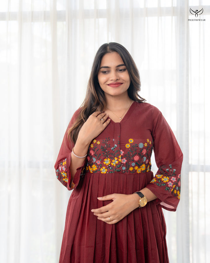 Zermin  Maternity Dress with center Zip (PREORDER-SEP23)