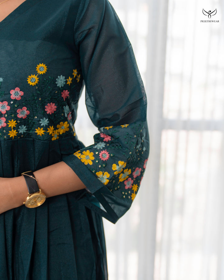Madhuri2  Maternity Dress with center Zip(PREORDER-SEP24)