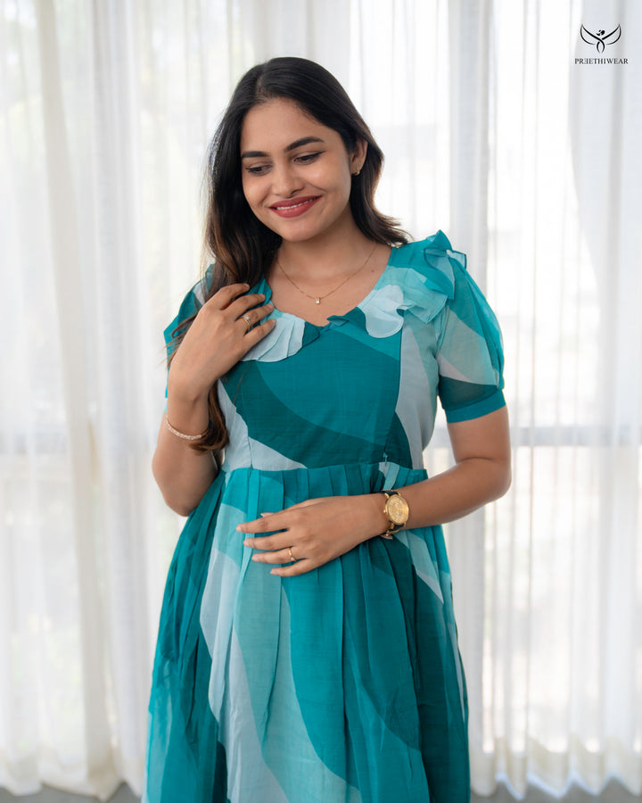 Srujana  Maternity Dress