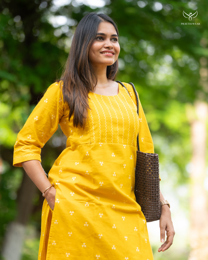 Kajol  Maternity Kurthi