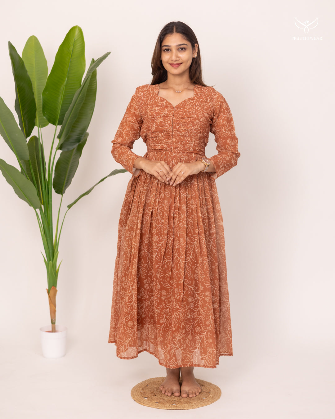 Akshaya3 Maternity Dress with center Zip