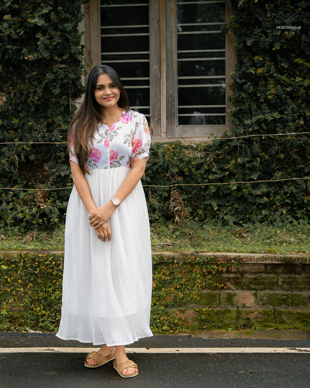 Suvrita Maternity Dress with center zip